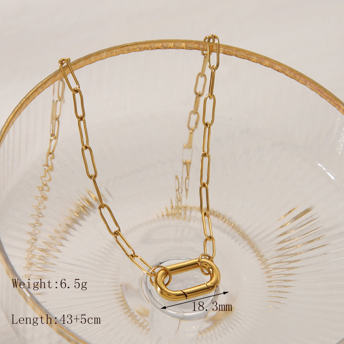 Paperclip Style Casual Basic Round Solid Color Rectangle Pendant Necklace in 18K Gold-Plated 304 Stainless Steel