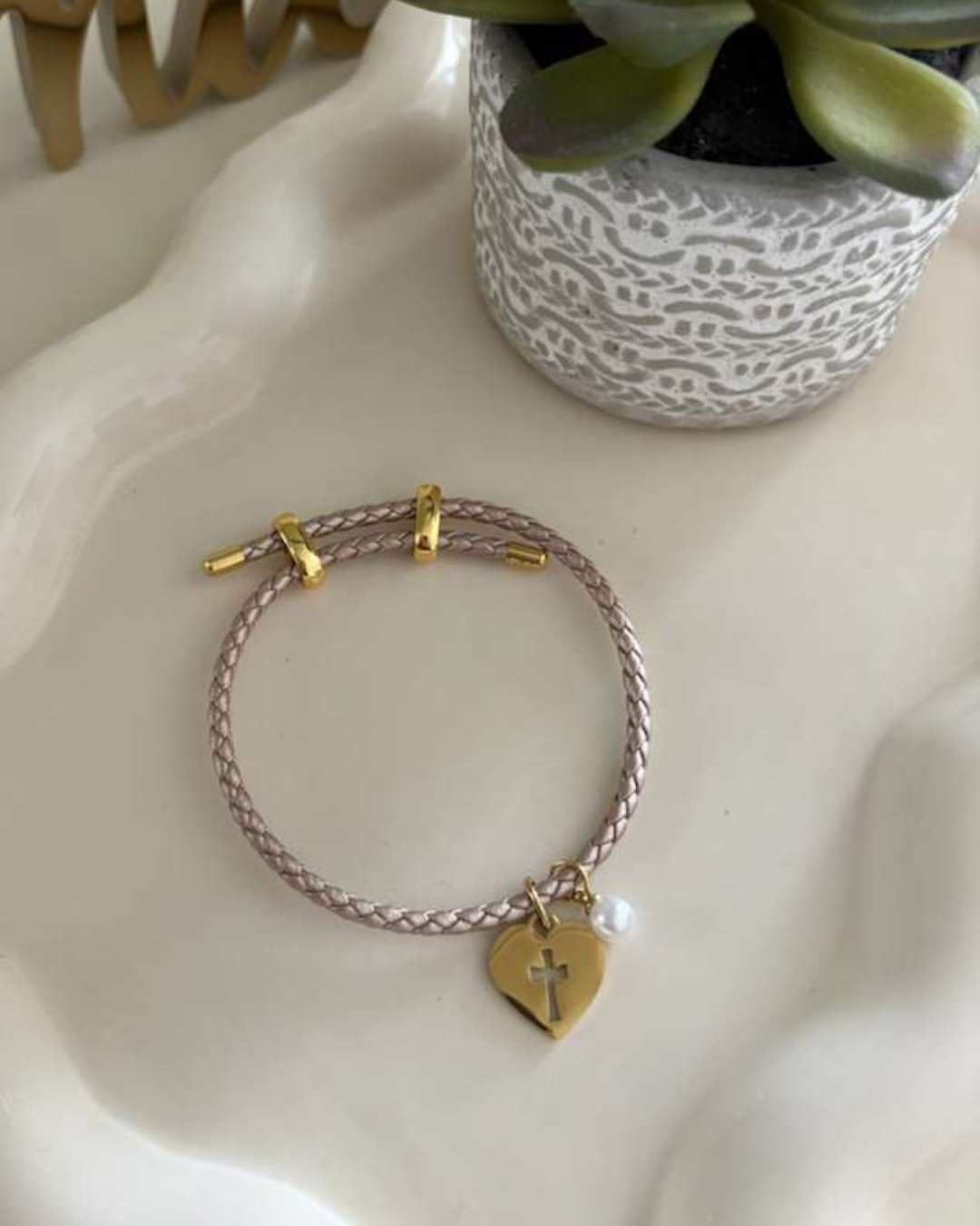 Pulsera FE - Ajustable en Leather